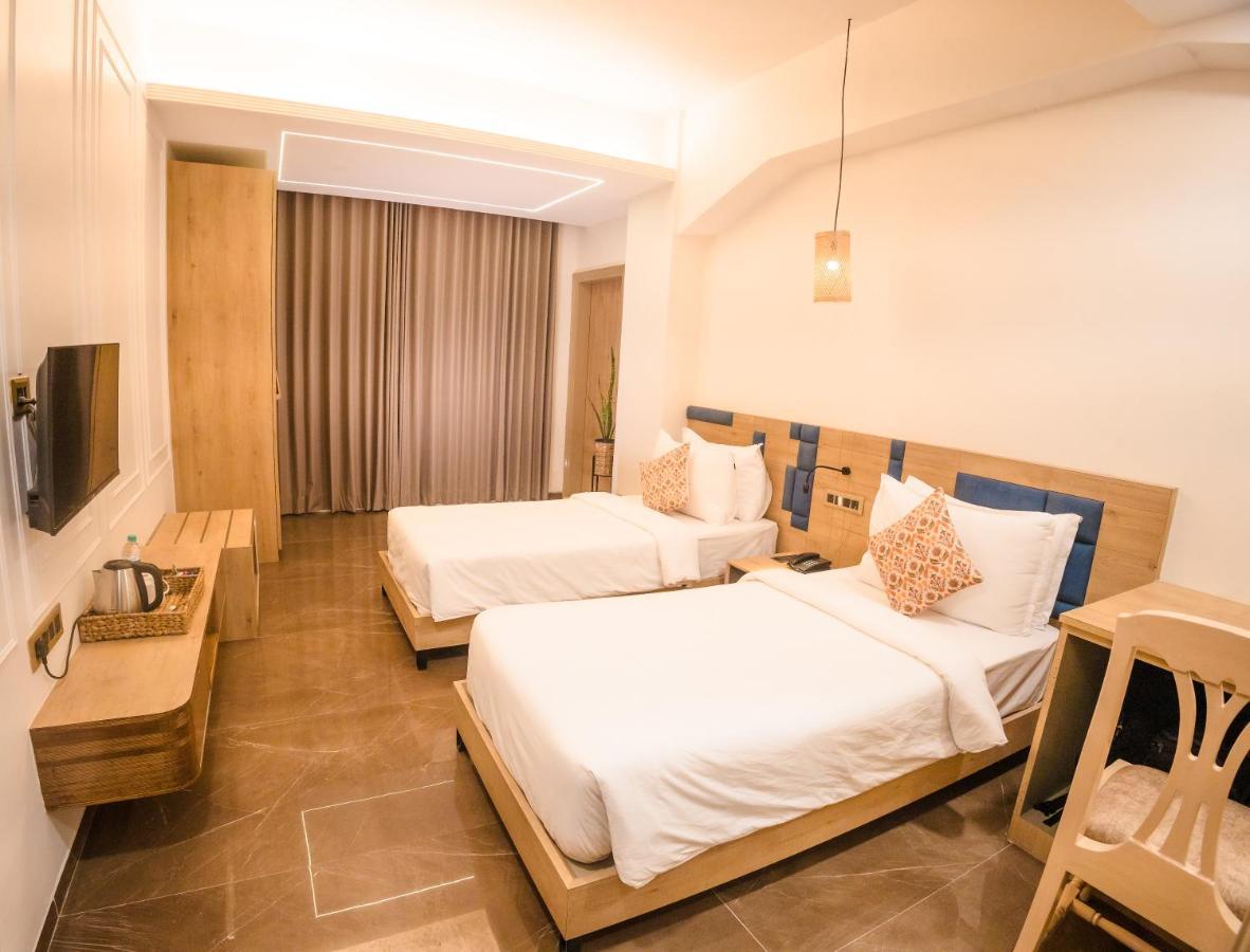 Hotel Mirana , Tinsukia Extérieur photo
