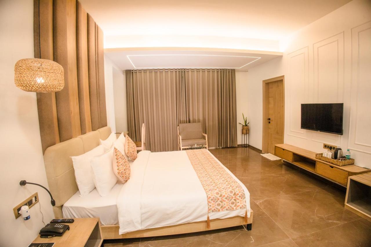 Hotel Mirana , Tinsukia Extérieur photo