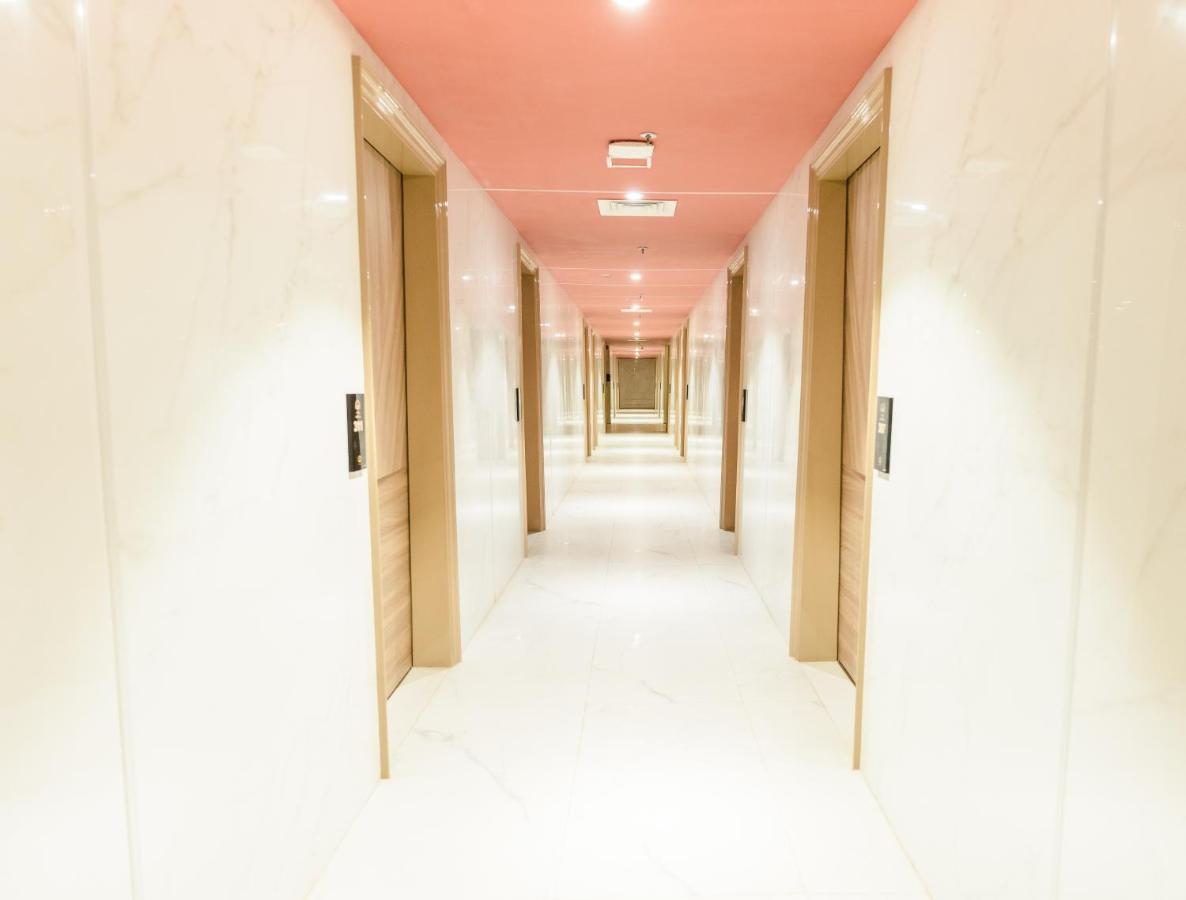 Hotel Mirana , Tinsukia Extérieur photo