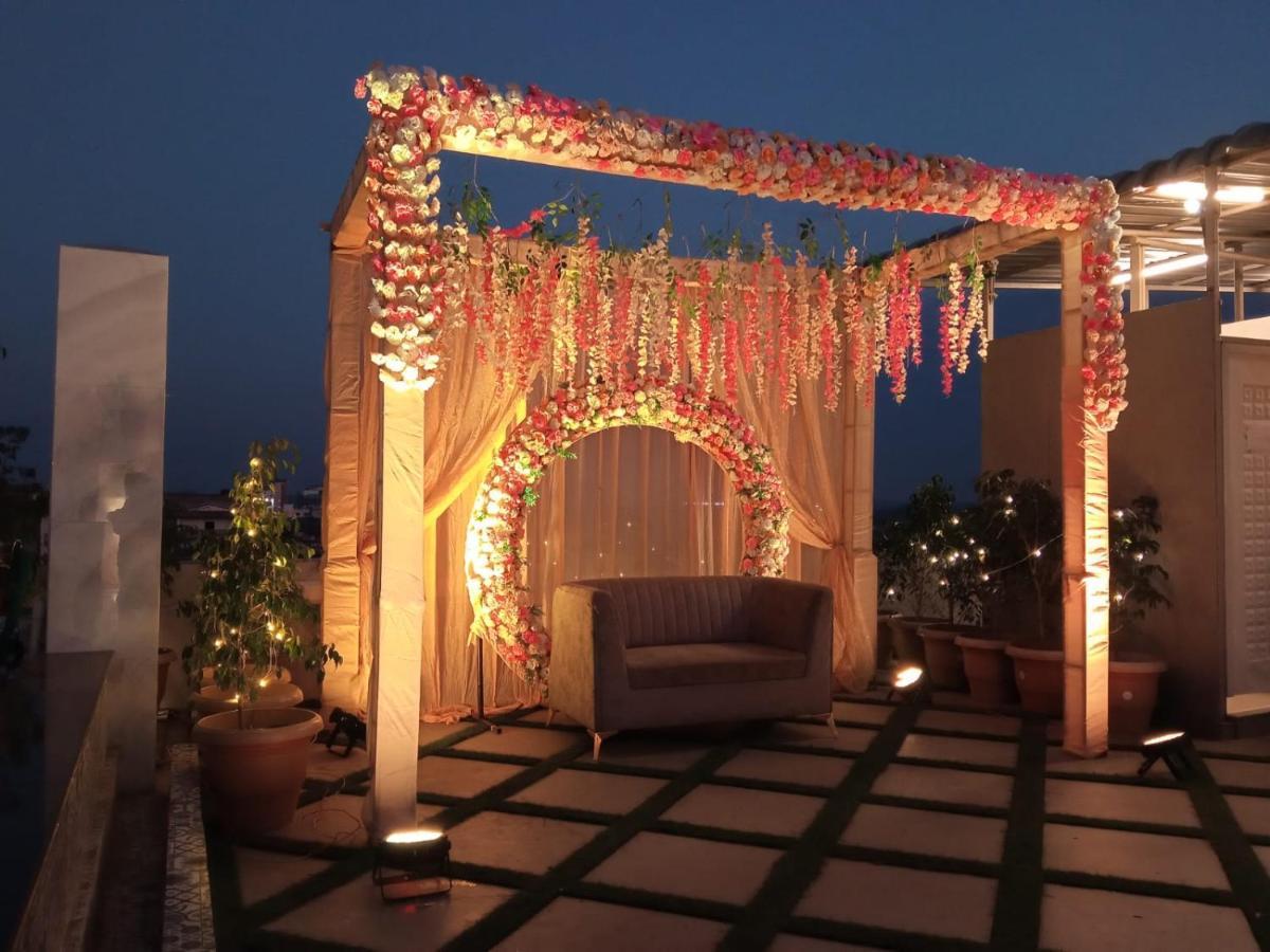 Hotel Mirana , Tinsukia Extérieur photo